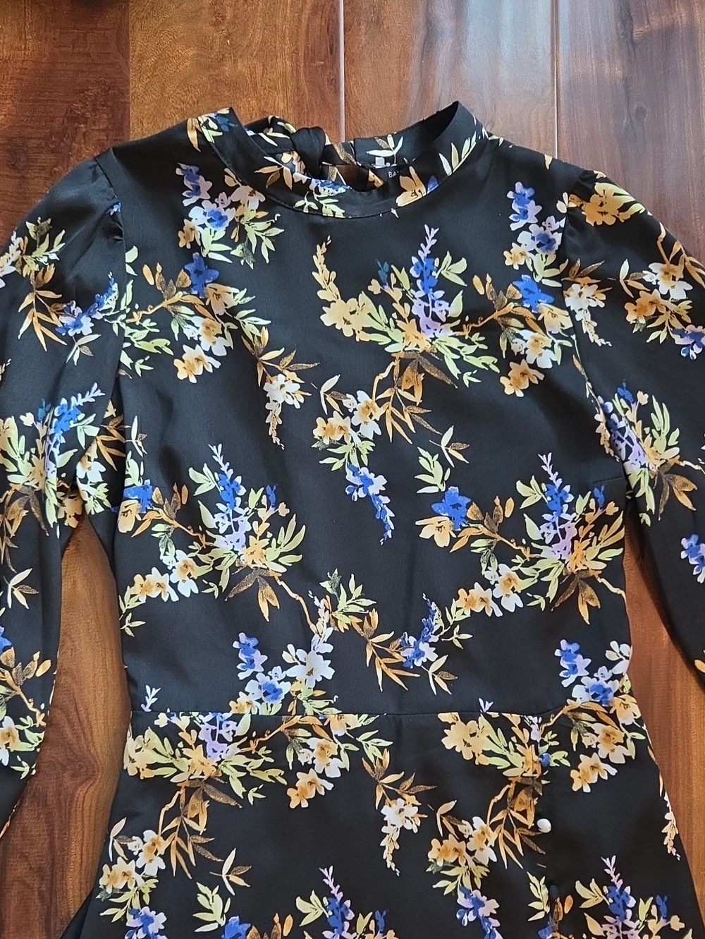 Banana Republic Covered-Button Midi Dress - Picture 5 of 15